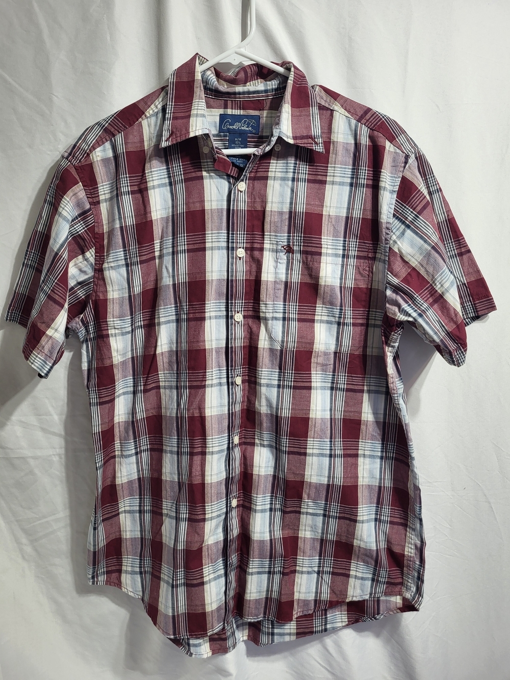 Casual Burgundy Plaid Short-Sleeve Button-Down Shirt, Size Medium 15.5 Neck